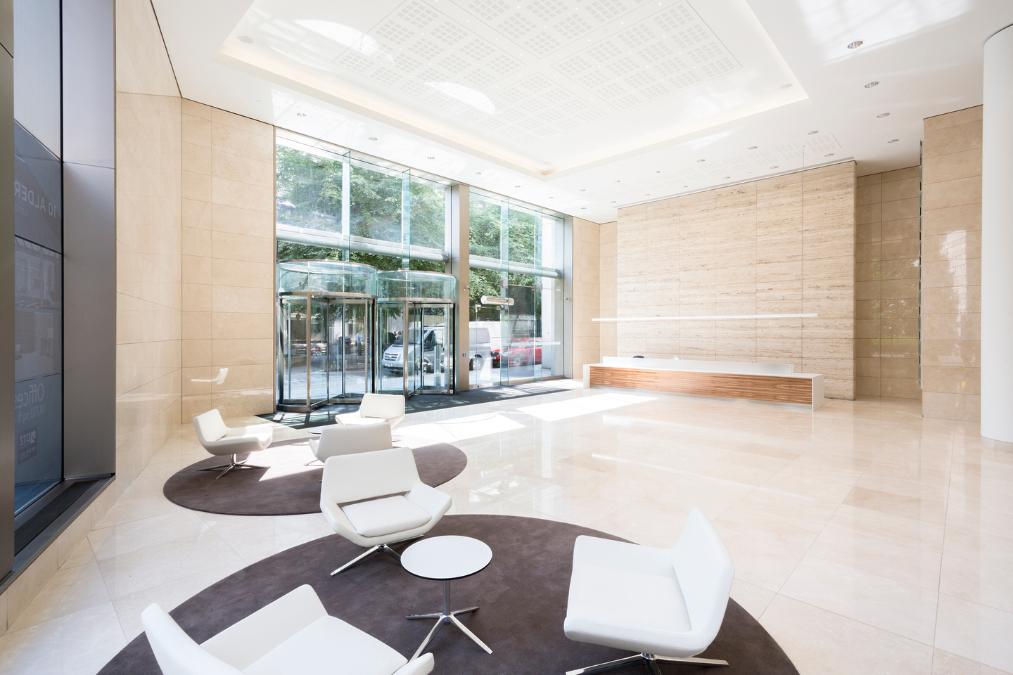 10 Aldermanbury Street